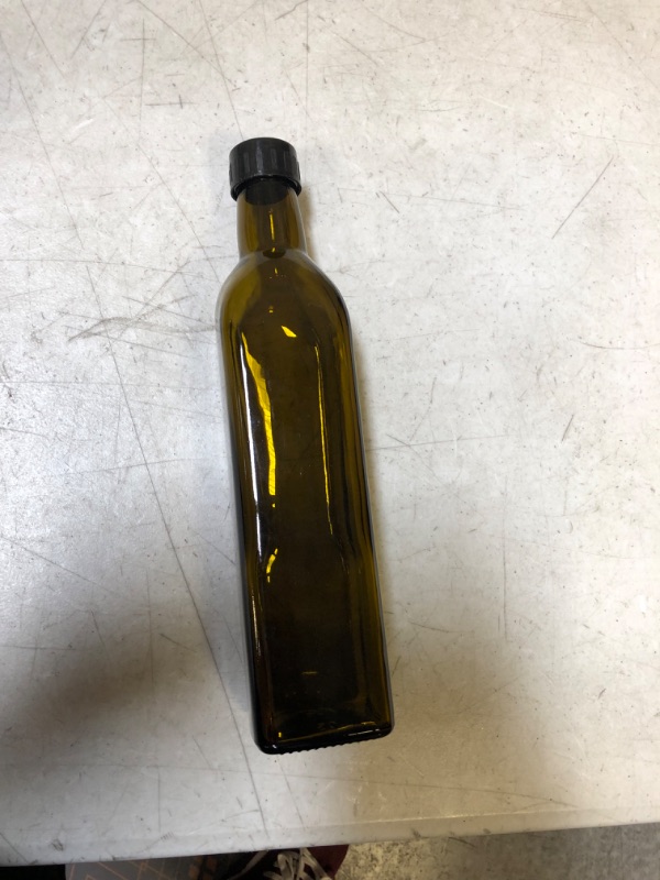 Photo 2 of Aozita 17oz Clear Glass Olive Oil Dispenser Bottle - 500ml Oil & Vinegar - Olive Oil Carafe Decanter for Kitchen
