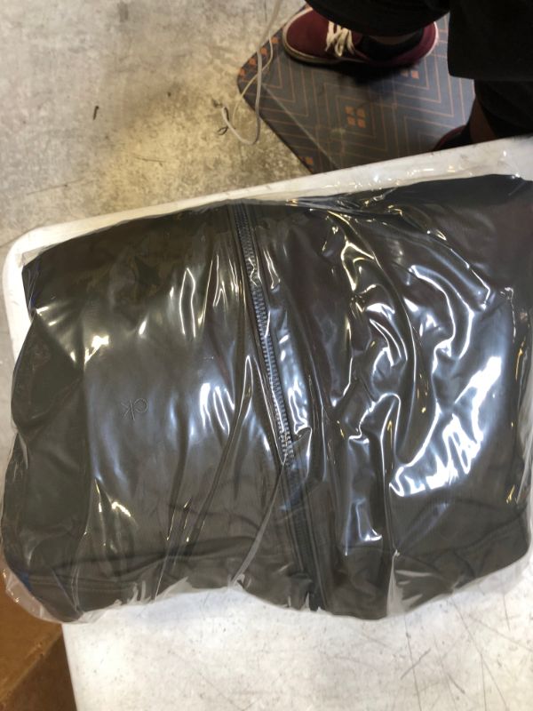 Photo 1 of Calvin Klein Men's Water and Wind Resistant Rip Stop Bomber jacket (Standard and Big and Tall)  -- Size Medium --