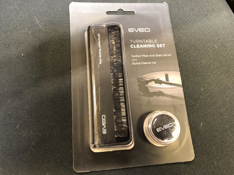 Photo 2 of EVEO Record Cleaner, Vinyl Record Cleaner - Carbon Fiber Anti Static Record Brush  