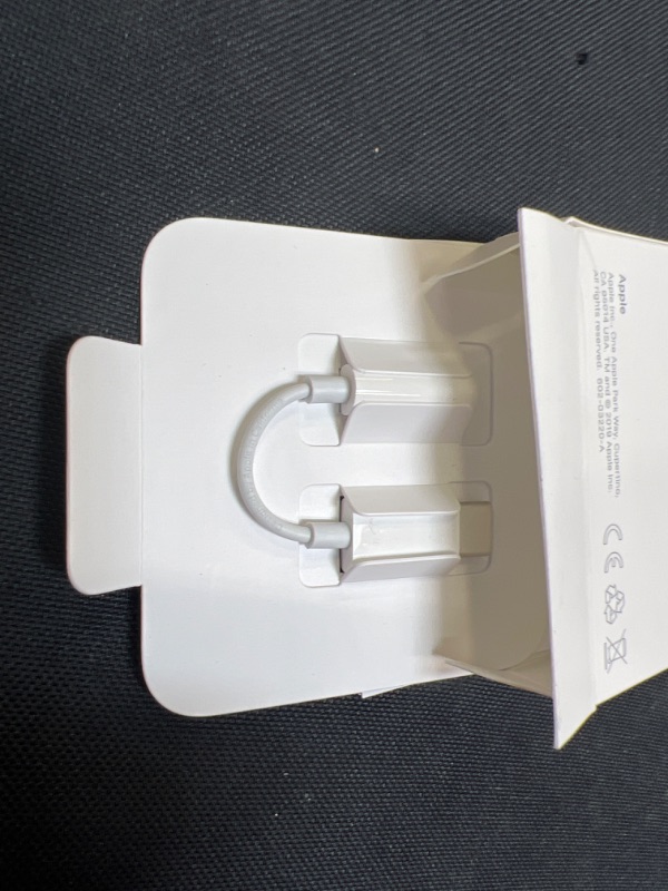 Photo 3 of Apple USB-C to 3.5mm Headphone Jack Adapter - MU7E2AM/A