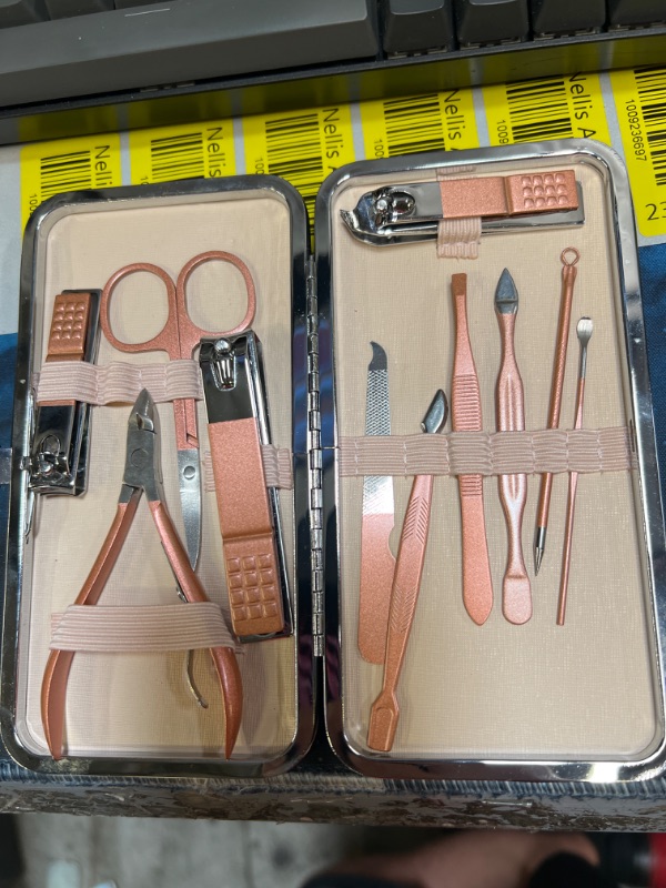 Photo 2 of Manicure Set Professional