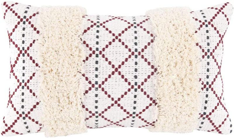 Photo 1 of Boho Decorative Christmas Lumbar Throw Pillow Covers Cotton Woven Geometric Textured with Fluffy Plush Modern Farmhouse Cover for Couch Sofa 12x20 inch,Wine red Diamond 1 PIECE
