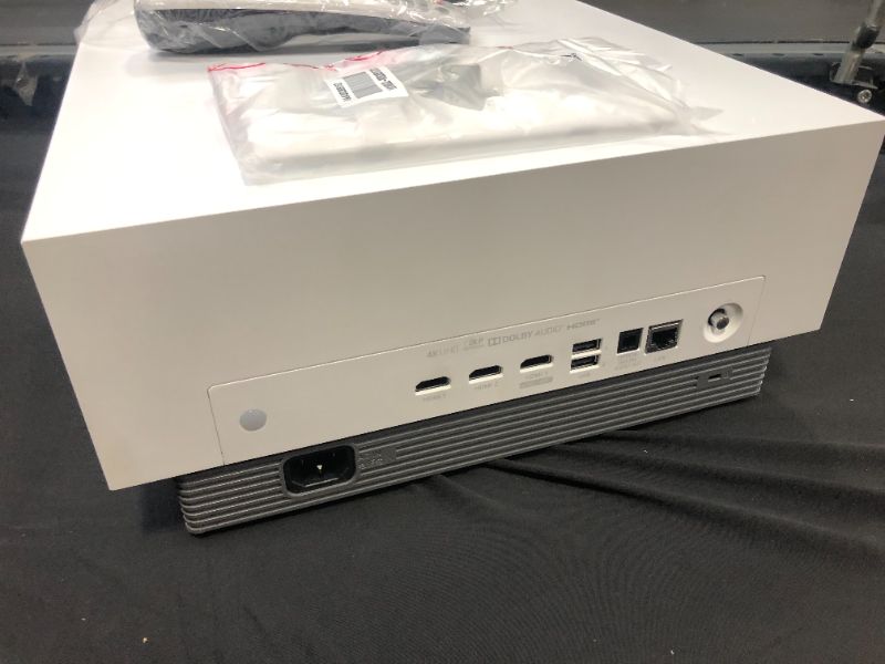Photo 1 of LG HU810P 4K UHD Laser Smart Home Theater CineBeam Projector (White)---------new open for pictures  damage package 
