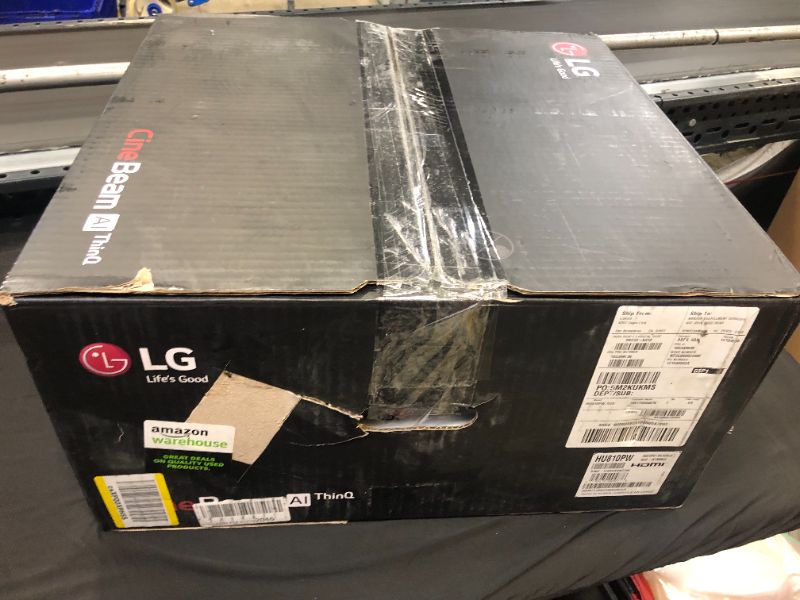 Photo 1 of LG HU810P 4K UHD Laser Smart Home Theater CineBeam Projector (White)---------new open for pictures  damage package 