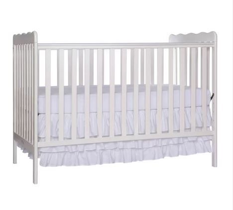 Photo 1 of Dream On Me Classic 3-in-1 Convertible Crib - White---------one part has been broken during transit