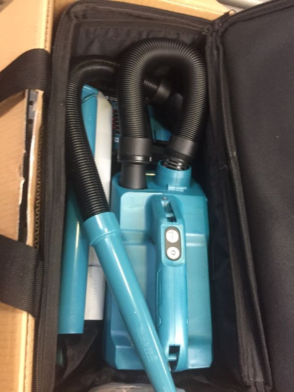 Photo 3 of 18V LXT® Lithium-Ion Compact Handheld Canister Vacuum Kit (1.5Ah)
