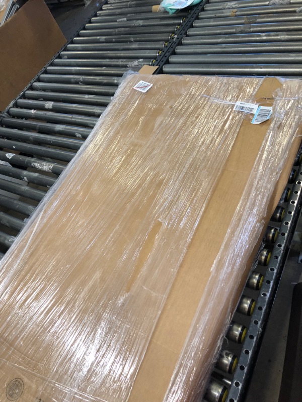 Photo 1 of 30x30x25-32 ECT New Corrugated Boxes----boxes has slight bend to them due to transit 

