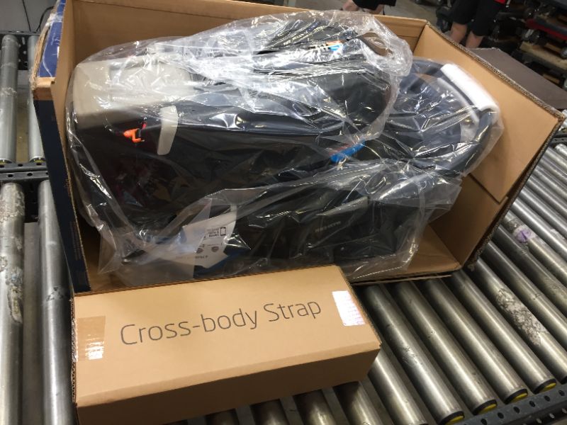 Photo 1 of Maxi-Cosi Coral XP Infant Car Seat in Pure Cosi

