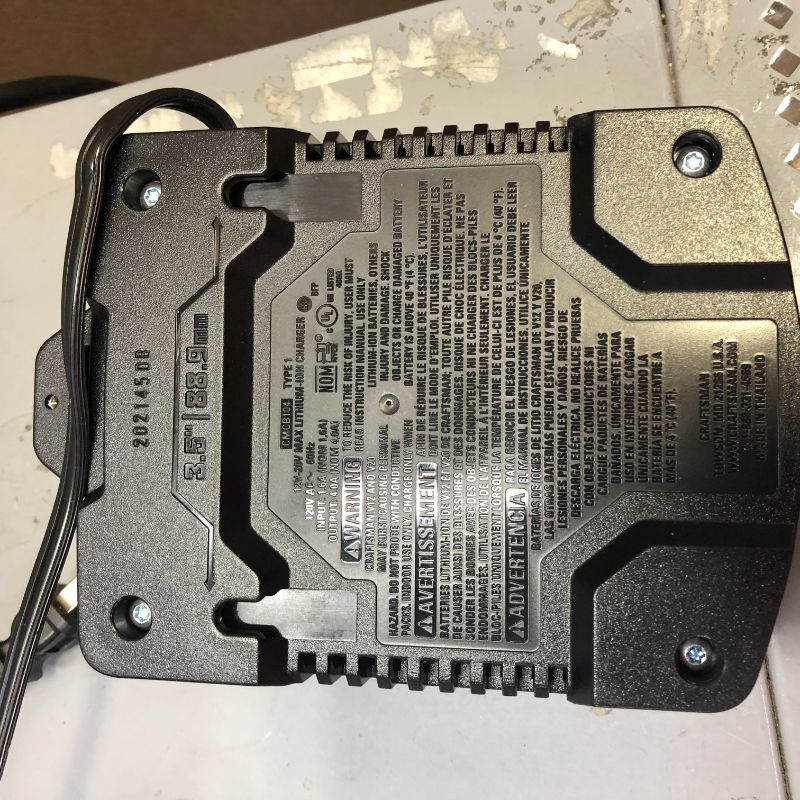 Photo 3 of CRAFTSMAN V20 Battery Fast Charger (CMCB104)  -- Packaging Slightly Damaged --