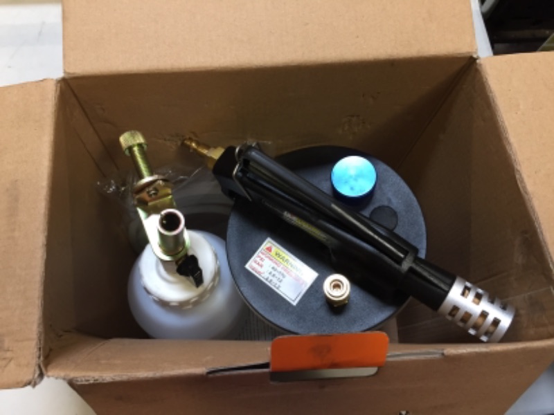 Photo 2 of FOUR UNCLES 2L Vacuum Brake Bleeder Air Brake Bleeder Kit with 2L Brake Fluid Extractor and 1L Refilling Bottle