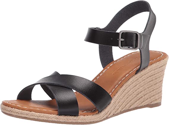 Photo 1 of Amazon Essentials Women's Two Piece Wedge Espadrille Sandal
size 5.5