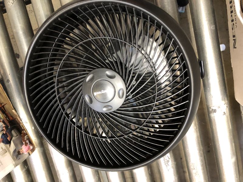 Photo 3 of 12 in. 3 Speed Whole Room Circulator Floor Fan, BOTH SIDES BROKEN FROM BASE, TURNS ON 