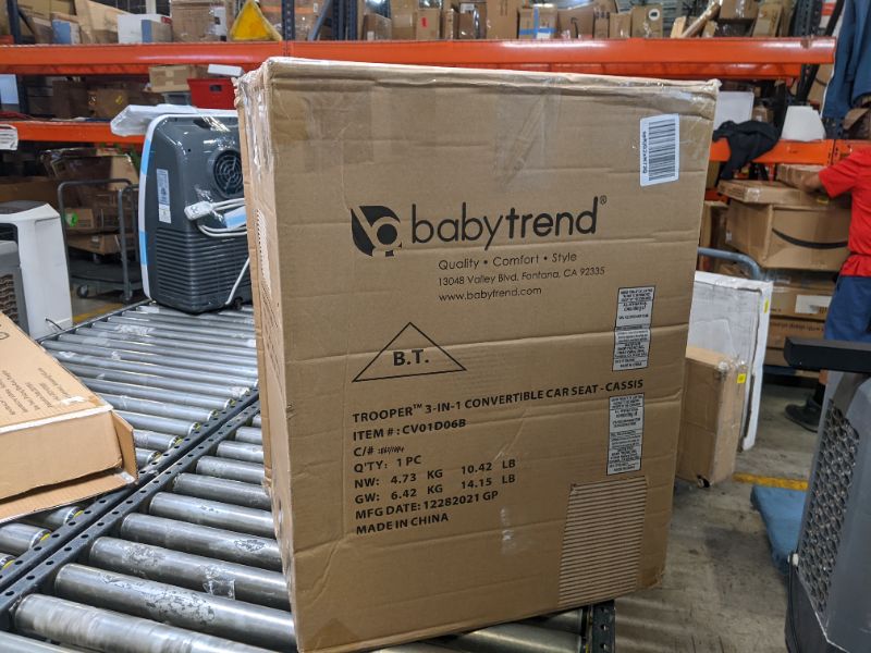 Photo 1 of Baby Trend Trooper 3-in-1 Convertible Car Seat