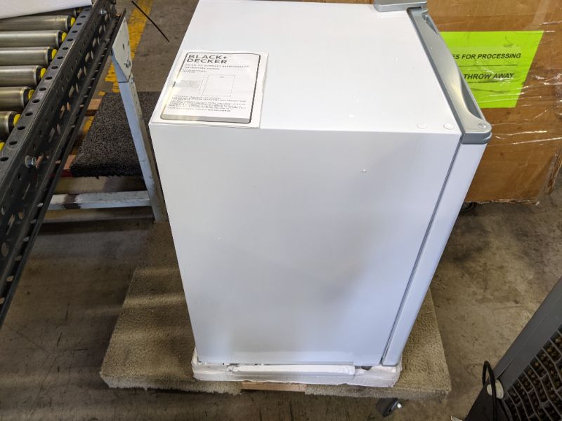 Photo 1 of BLACK+DECKER BCRK25W Compact Refrigerator Energy Star Single Door Mini Fridge with Freezer, 2.5 Cubic Ft., White