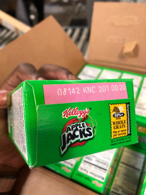 Photo 3 of 
Kellogg's Apple Jacks Breakfast Cereal, Original, .95oz (70 Count)
AUG -14-2022