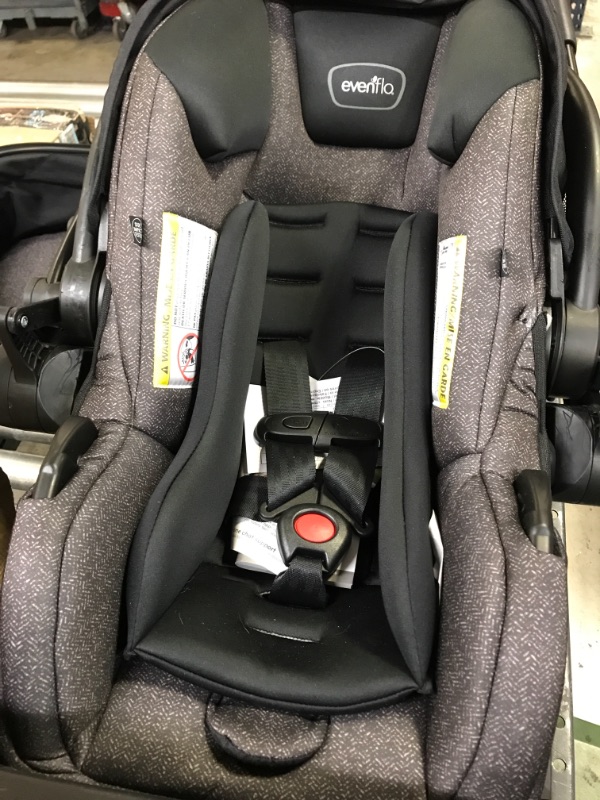 Photo 2 of Evenflo Pivot Modular Travel System with SafeMax Car Seat, Casual Gray----box damaged-------------clean before using due to usage 