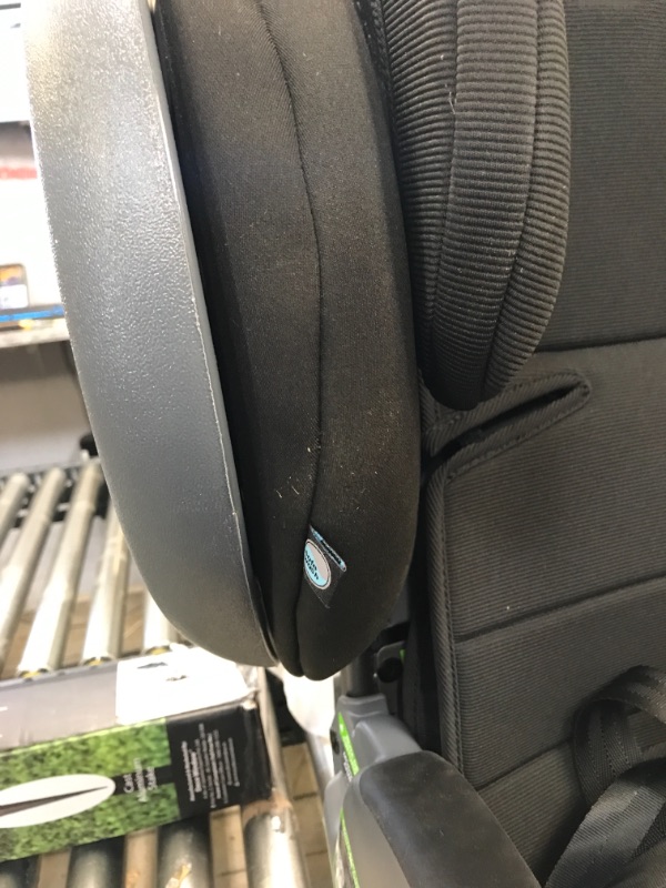 Photo 3 of Britax Grow with You ClickTight Plus Harness-2-Booster Car Seat, Jet Safewash Fabric------------dirt marks on the side of the frabic due to dust -------------- clean before using 