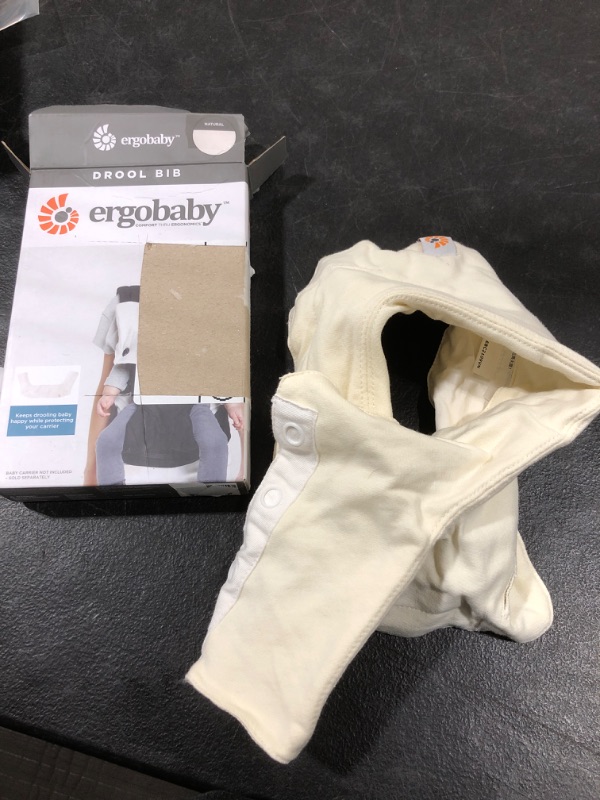 Photo 2 of Ergobaby Teething Pad and Bib for 360 Baby Carrier, Natural, 7.8x5.2x1.4 Inch (Pack of 1)