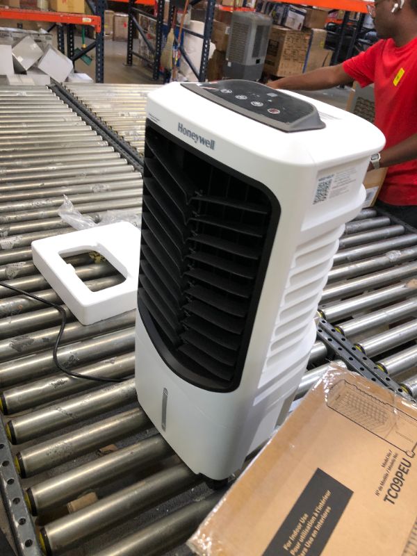 Photo 2 of Honeywell Quiet, Low Energy, Compact Spot Fan & Humidifier, TC09PEU White Indoor Portable Evaporative Air Cooler 
