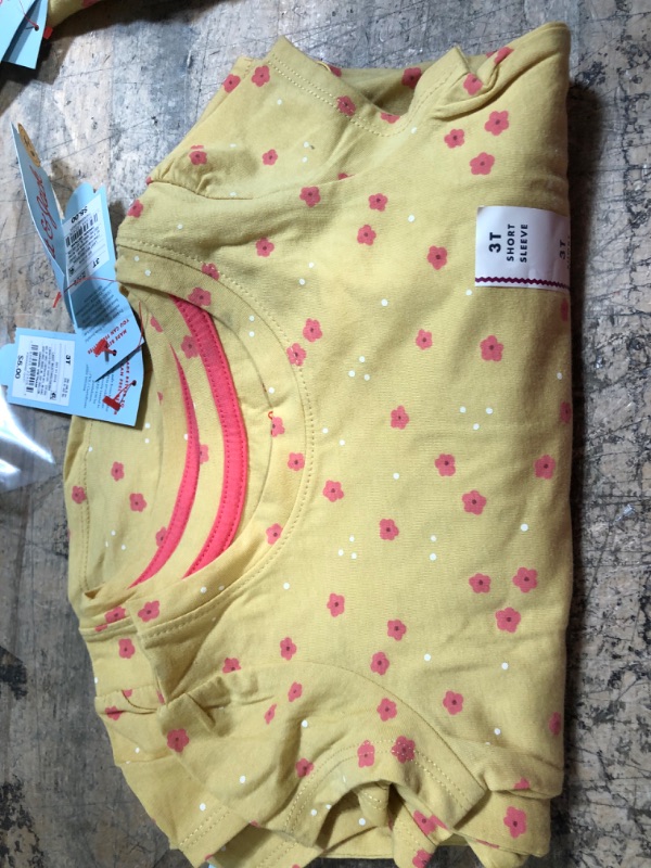 Photo 1 of Bundle of Toddlers Short Sleeve, Light Mustard, size 3T (4)