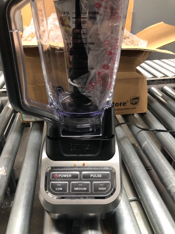 Photo 1 of Professional 72 oz. 3-Speed Black Blender (BL610)