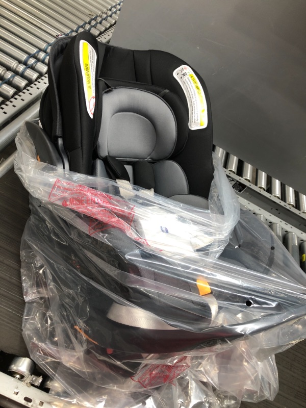 Photo 2 of Chicco KeyFit 35 Infant Car Seat - Onyx