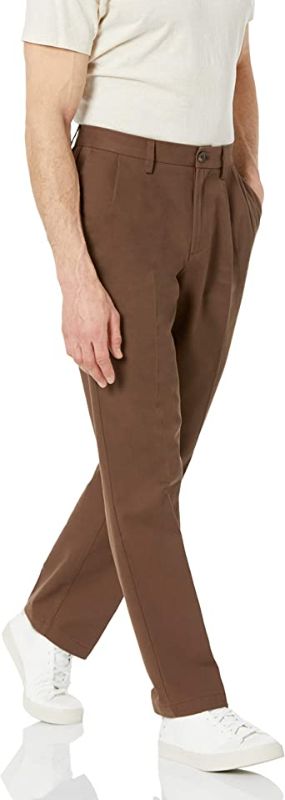 Photo 1 of Amazon Essentials Men's Slim Classic-fit Wrinkle-Resistant Pleated Chino Pant
40X32