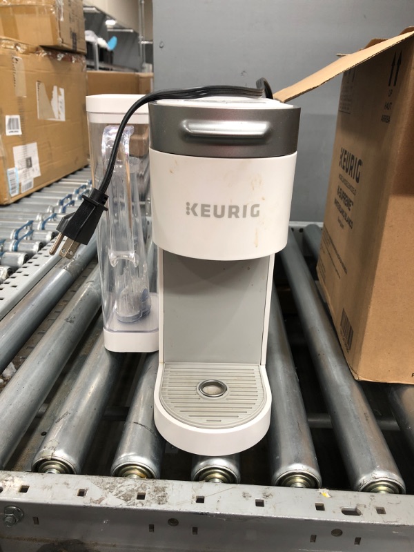 Photo 2 of -USED FOR PARTS- 
Keurig K-Supreme Coffee Maker