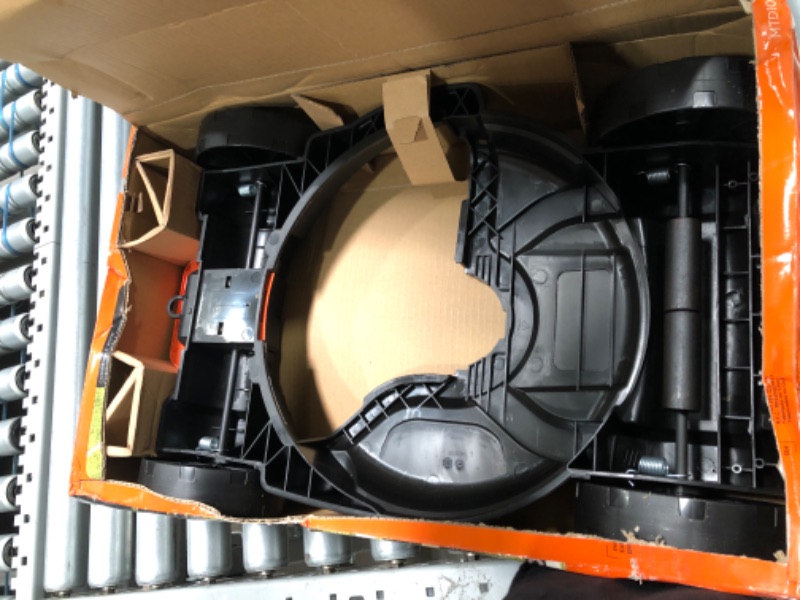 Photo 1 of Black & Decker Mtd100 Removable Mower Deck