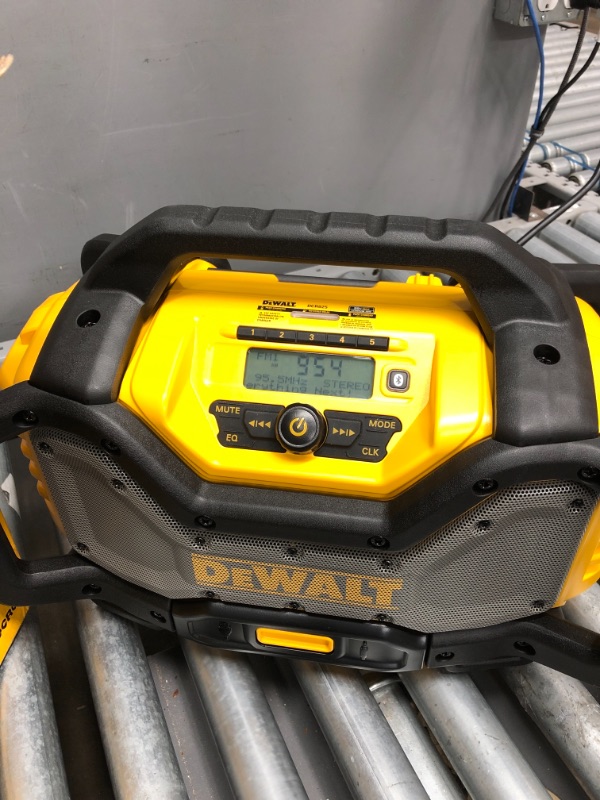 Photo 2 of DeWalt DCR025 20V Li-Ion Bluetooth Battery Charger Radio