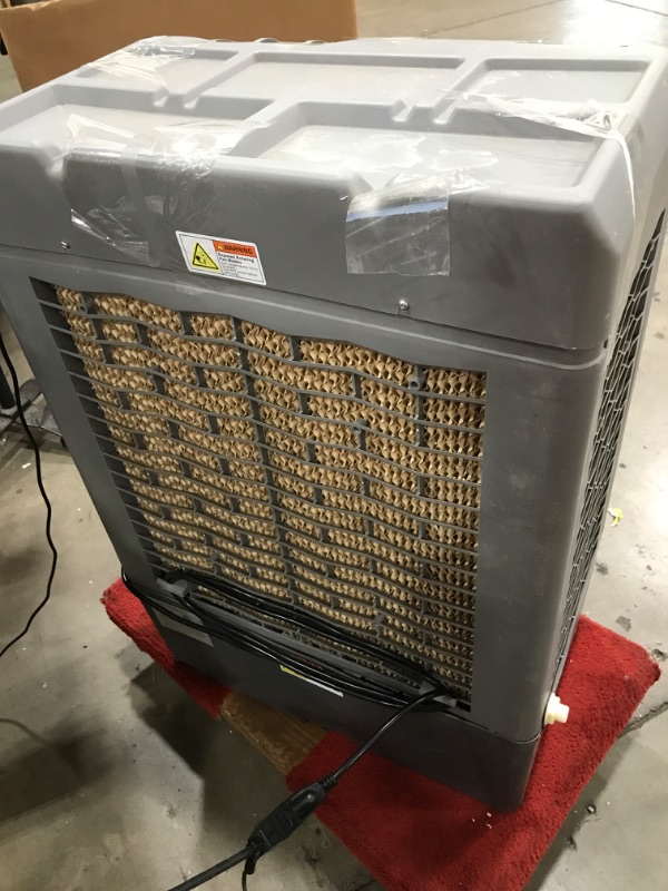 Photo 4 of **DAMAGED**MISSING PARTS** Hessaire 2,200 CFM 2-Speed Portable Evaporative Cooler, Gray