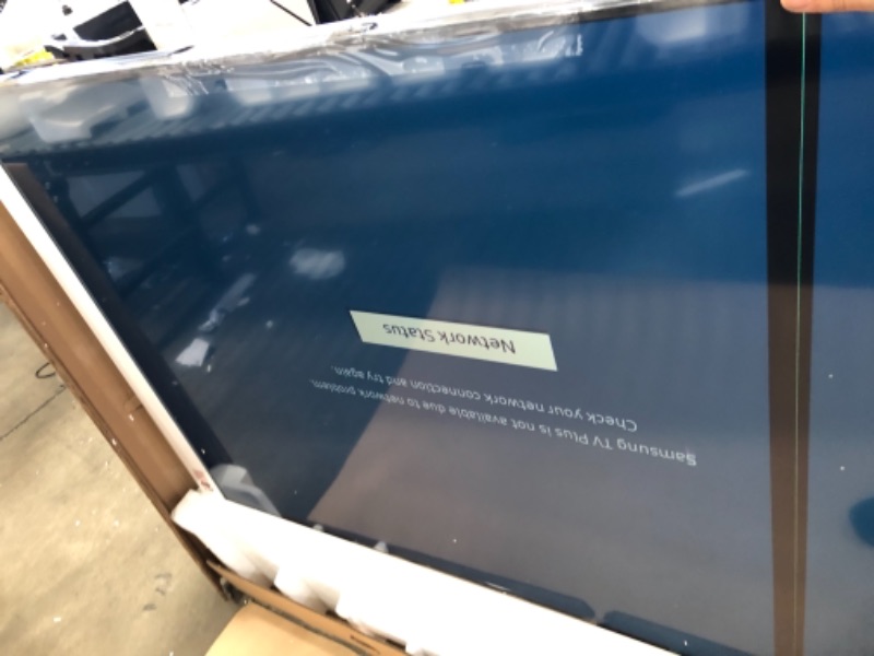 Photo 1 of DAMAGED SCREEN
Samsung 75-inch TU-7000 Series Class Smart TV | Crystal UHD - 4K HDR - with Alexa Built-in | UN75TU7000FXZA, 2020 Model
