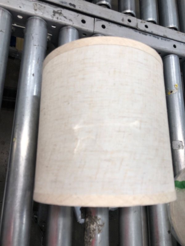 Photo 2 of **MINOR DAMAGE** ASPEN CREATIVE 31051 TRANSITIONAL HARDBACK DRUM (CYLINDER) SHAPE SPIDER CONSTRUCTION LAMP SHADE IN FLAXEN
