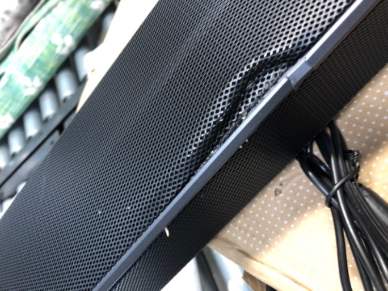 Photo 1 of SAMSUNG HW-Q600A 3.1.2 Channel Soundbar with Wireless Subwoofer and Dolby Atmos / DTS:X
