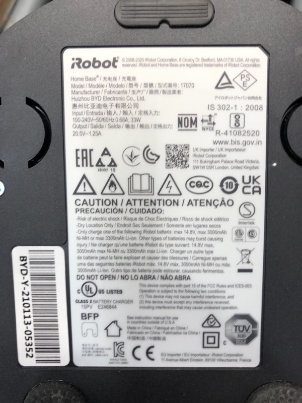 Photo 5 of iRobot Roomba 639 Robot Vacuum-Wi-Fi Connectivity, Works with Google Home, Good for Pet Hair, Carpets, Hard Floors, Self-Charging
