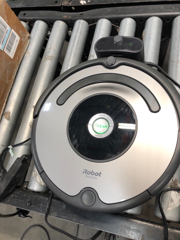 Photo 2 of iRobot Roomba 639 Robot Vacuum-Wi-Fi Connectivity, Works with Google Home, Good for Pet Hair, Carpets, Hard Floors, Self-Charging
