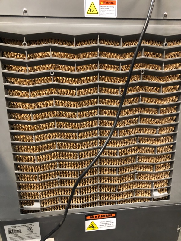 Photo 3 of HESSAIRE MC37M Indoor or Outdoor Portable Oscillating Evaporative Swamp Air Cooler for 950 Square Feet of Space with Water Reservoir
