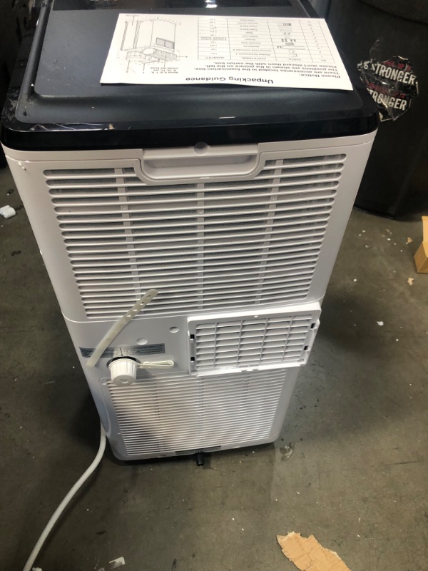 Photo 5 of (DOES NOT FUNCTION)8,000 BTU Portable Air Conditioner in White
**DID NOT BLOW AIR STILL POWERS ON**