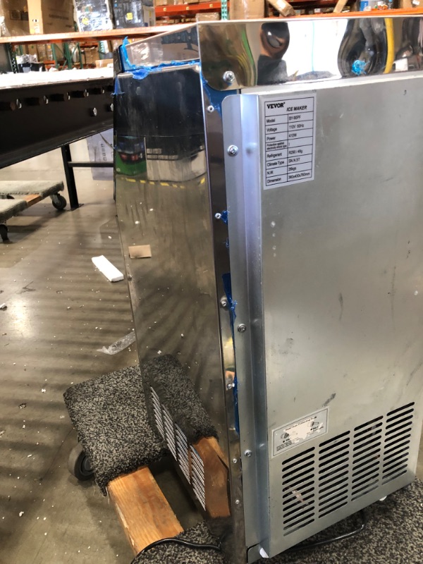 Photo 6 of ***PARTS ONLY*** VEVOR 110V Commercial Ice Maker 88lbs/24h with 29lbs Storage 3x8 Cubes Commercial Ice Machine 110V Automatic Ice Machine for Restaurant Bar Cafe
