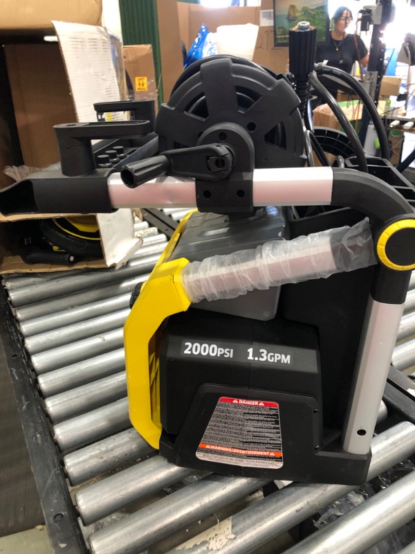 Photo 4 of **Parts Only** Non Functional**Karcher K2000 2000 PSI TruPressure Electric Power Induction Pressure Washer with Turbo, 40°, 15°, and Soap Nozzles - 1.3 GPM
