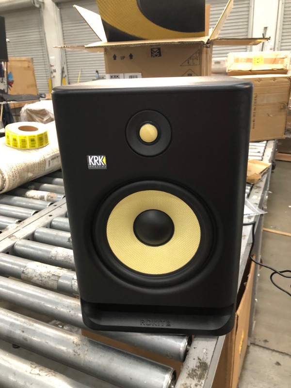 Photo 1 of KRK ROKIT 8 G4 8" 2-Way Active Studio Monitor (Single, Black)