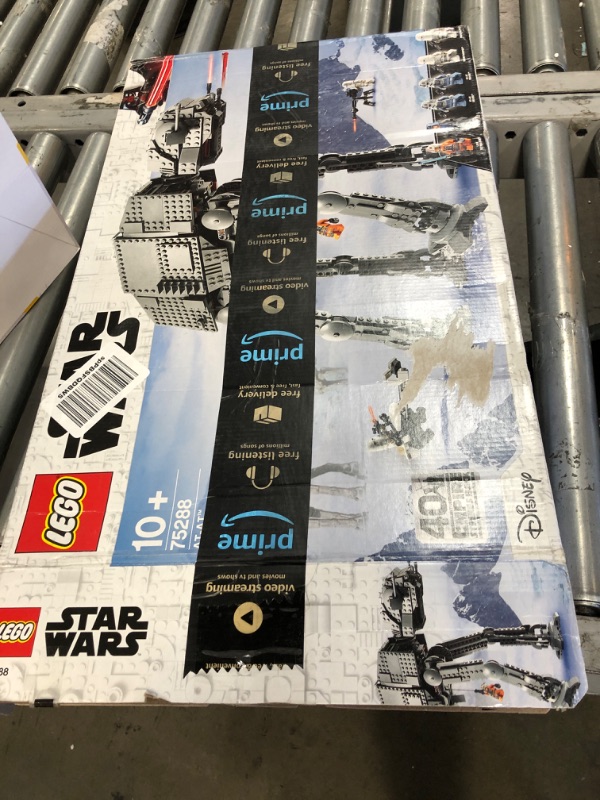 Photo 6 of box is damaged**LEGO Star Wars AT-AT 75288 Building Kit, Fun Building Toy for Kids to Role-Play Exciting Missions in the Star Wars Universe and Recreate Classic Star Wars Trilogy Scenes, New 2020(1,267 Pieces)