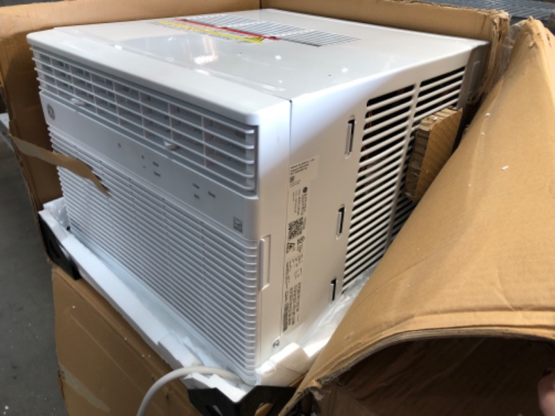 Photo 2 of GE Window Air Conditioner 12000 BTU, Wi-Fi Enabled, Energy-Efficient Cooling for Large Rooms, 12K BTU Window AC Unit with Easy Install Kit, Control Using Remote or Smartphone App 19"D x 19.81"W x 14.5"H

