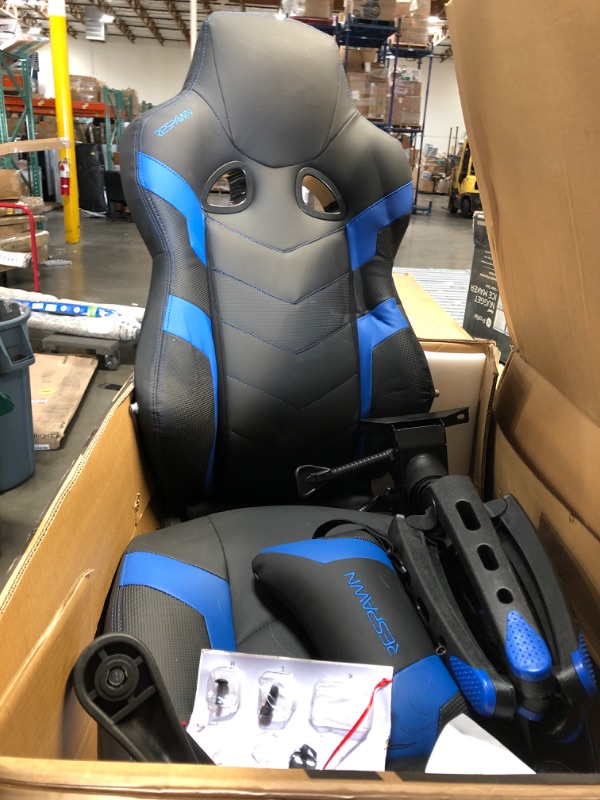 Photo 2 of USED: Respawn 110 Pro Racing Style Gaming Chair with Footrest Blue