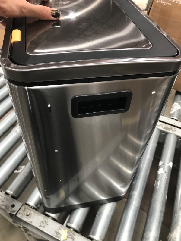 Photo 6 of Amazon Basics 30L Dual Bin Soft-Close Trash can with Foot Pedal - 2 x 15 Liter Bins, Stainless Steel
