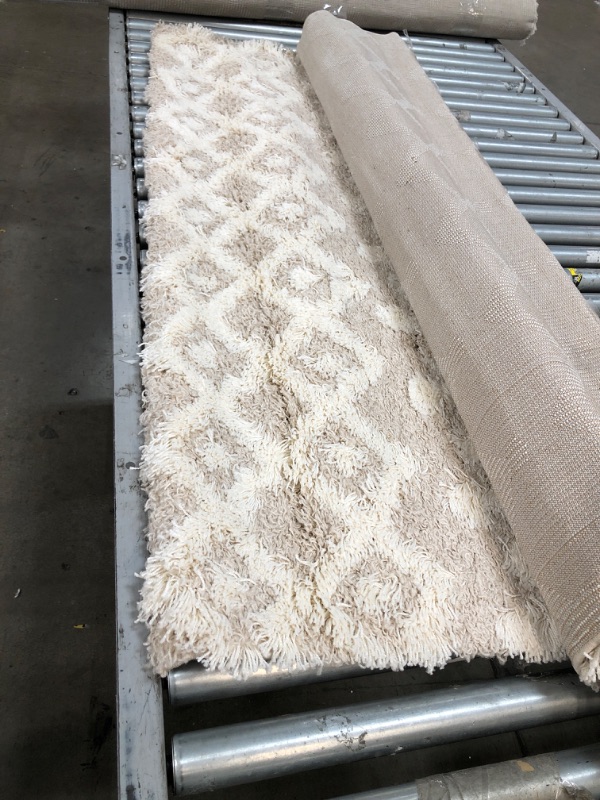 Photo 2 of 5'3x7'3 Pinnacle Shag Global Rug Cream - Artistic Weavers
