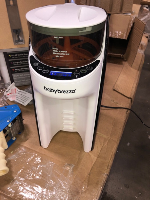 Photo 1 of Baby Brezza Formula Pro Advanced Formula Dispenser Machine (20969)
