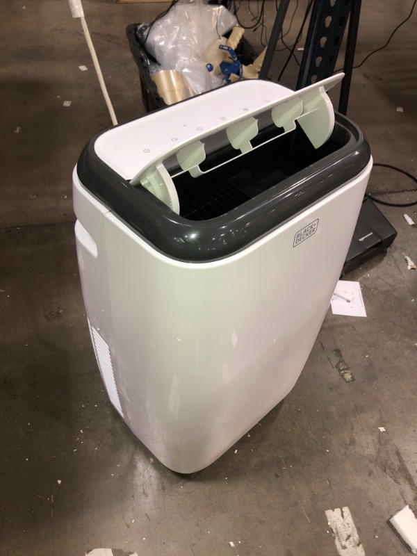 Photo 2 of Black & Decker 10,000 Btu Sacc or 14,000 Btu Ashrae 128 Portable Air Conditioner
