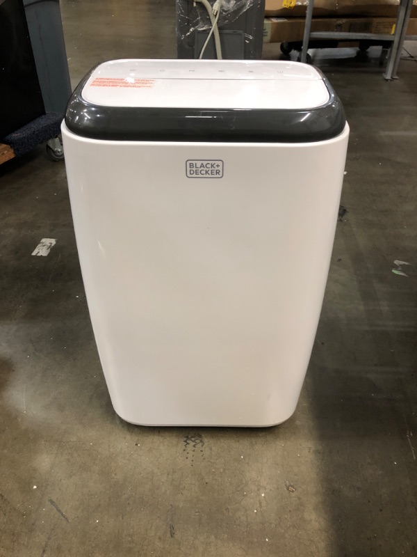 Photo 2 of Black+decker Bpp10hwtb Portable Air Conditioner with Heat and Remote Control, 10,000 BTU SACC/CEC (14,000 BTU Ashrae), Cools Up to 450 Square Feet, WH