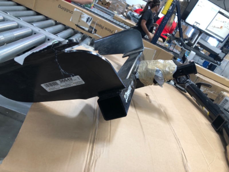 Photo 4 of 2020 GMC Terrain Draw-Tite Trailer Hitch, Class II Frame Hitch, 1 1/4" Receiver, Square Tubing - 3,500 Lbs
